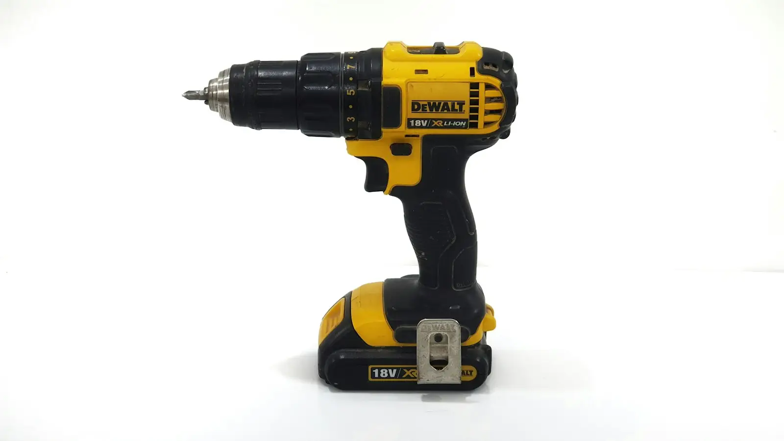Automatic rechargeable battery powered drill machine | YouTube: hussainisyed