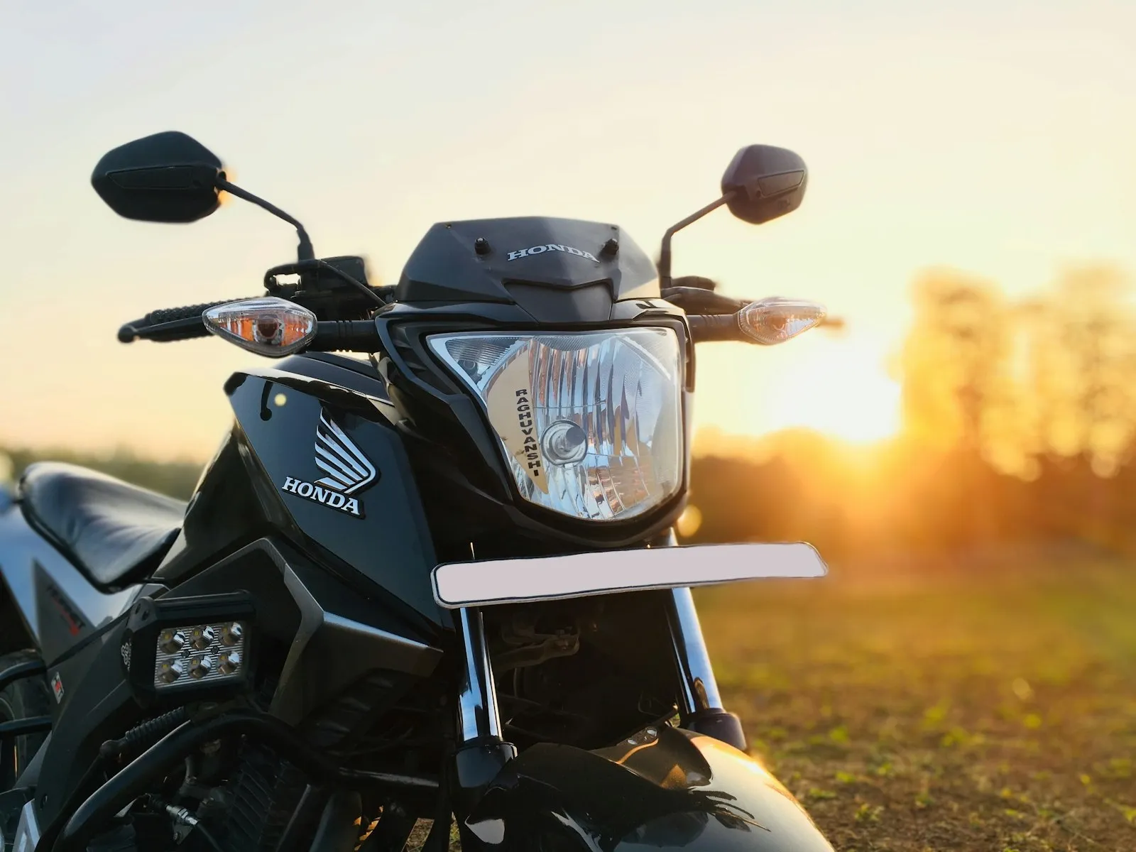 Black and gray Honda motorcycle — Honda Grom install context