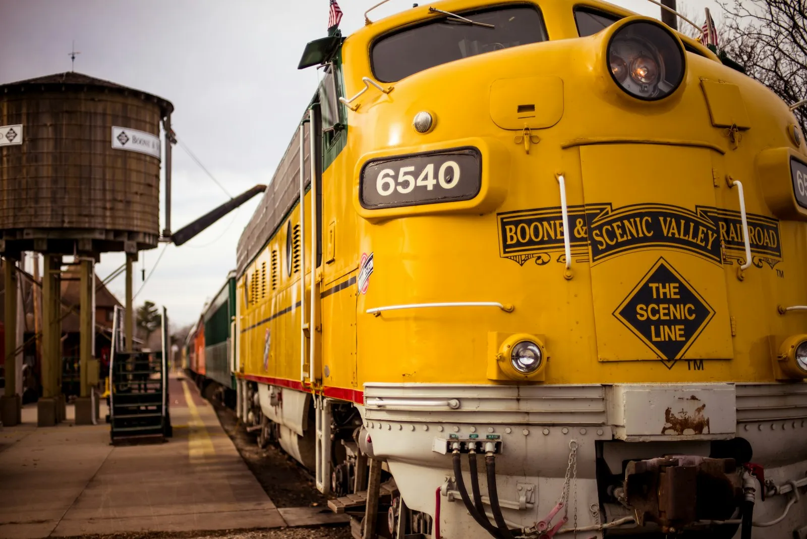 In Boone Iowa, there is a train that is open to the public that runs a 10-mile length of track through a scenic valley near the Racoon River. During the holiday