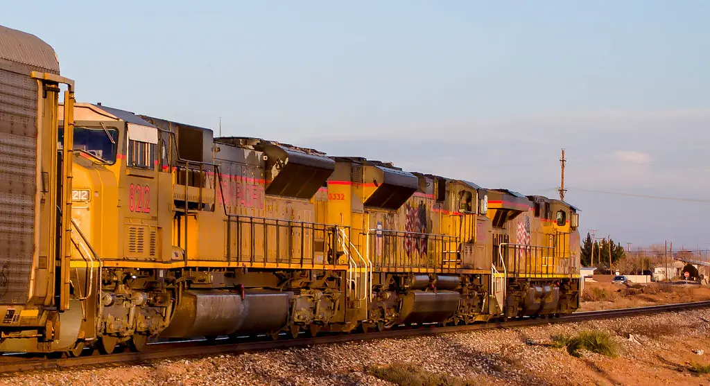 Union Pacific freight locomotive heading east on open track