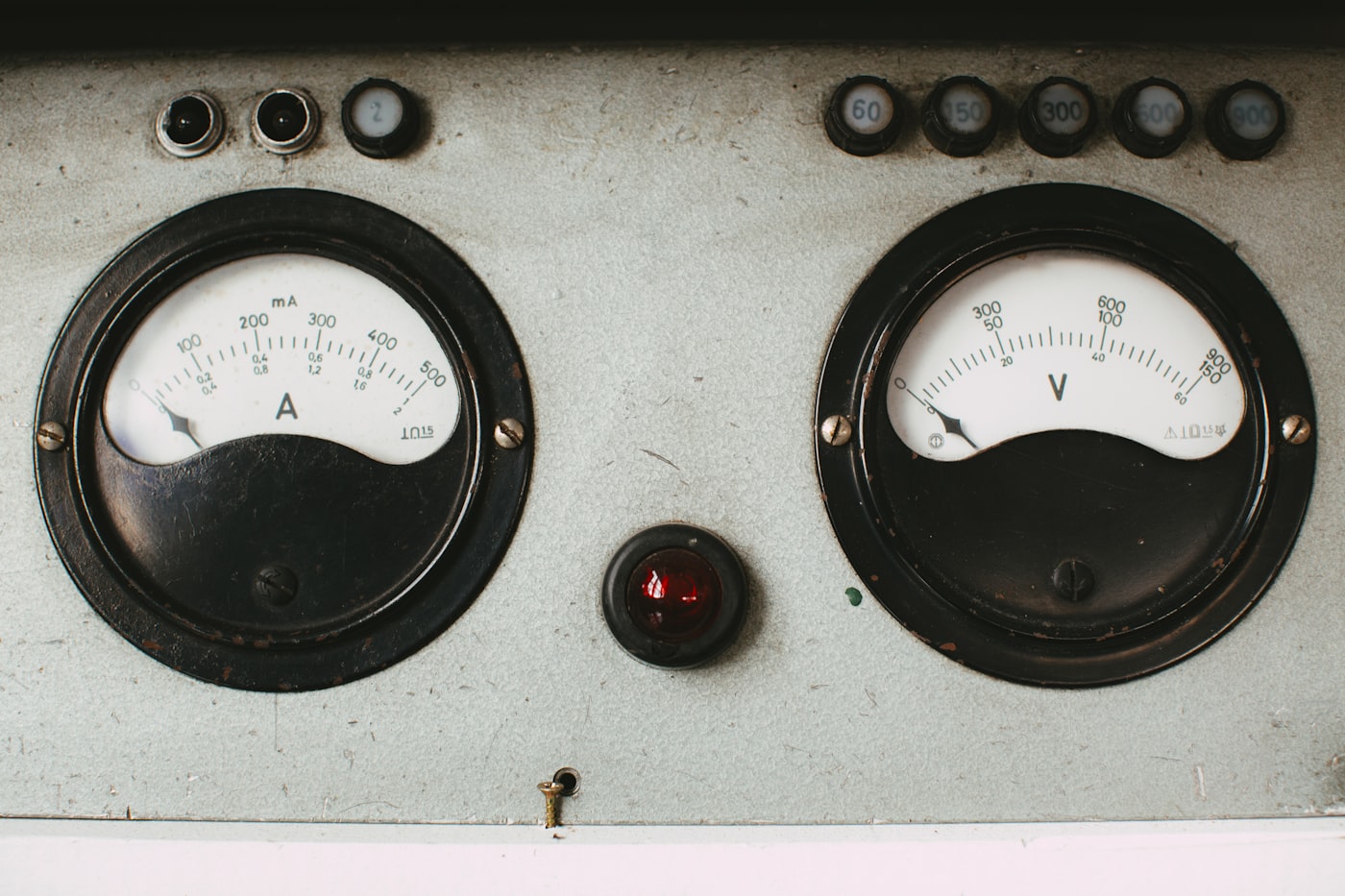 Analog SPL meter — verifying the ~120 dB realistic output of a tuned PVC chord build